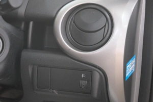 Хетчбэк Mazda Demio 2009 года, 669000 рублей, Омск