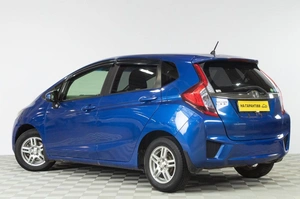 Хетчбэк Honda Fit 2016 года, 999000 рублей, Челябинск