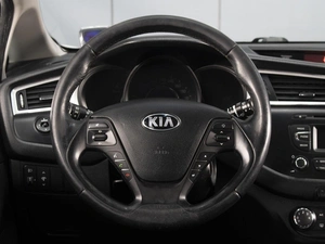 Хетчбэк Kia Ceed 2018 года, 1320000 рублей, Омск
