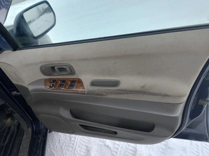 Универсал Nissan R Nessa 2000 года, 220000 рублей, Ачинск