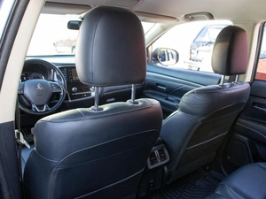 Внедорожник Mitsubishi Outlander 2021 года, 2199000 рублей, Петрозаводск