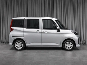 Минивэн Toyota Roomy 2022 года, 1199000 рублей, Тюмень