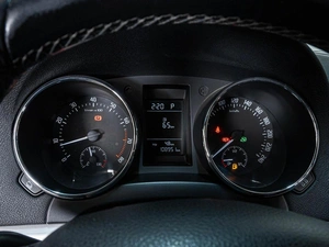 Внедорожник Skoda Yeti 2014 года, 982000 рублей, Ставрополь