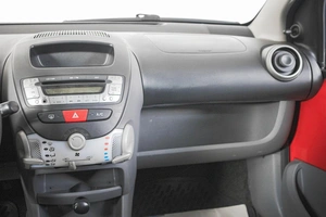 Хетчбэк Peugeot 107 2010 года, 509000 рублей, Кемерово