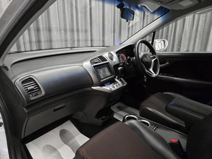 Минивэн Honda Stream 2010 года, 1130000 рублей, Красноярск