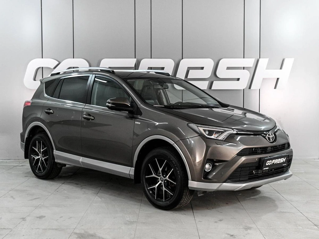 Внедорожник Toyota RAV4 2017 года, 2569000 рублей, Аксай