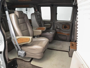 Минивэн GMC Savana 2010 года, 4219000 рублей, Ставрополь
