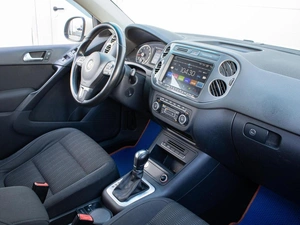 Внедорожник Volkswagen Tiguan 2013 года, 1379000 рублей, Петрозаводск