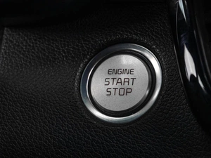 Седан Kia Optima 2018 года, 1999000 рублей, Тюмень