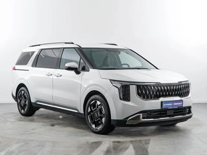 Минивэн Kia Carnival 2025 года, 5698999 рублей, Москва