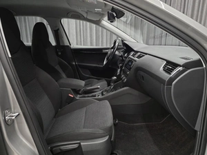 Лифтбек Skoda Octavia 2015 года, 990000 рублей, Красноярск