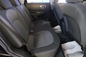 Внедорожник Nissan Qashqai 2010 года, 1049000 рублей, Омск