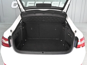 Лифтбек Skoda Superb 2019 года, 2399000 рублей, Аксай