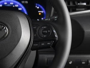 Универсал Toyota Corolla 2019 года, 1780000 рублей, Омск