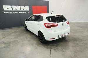 Хэтчбек Kia Rio 2014 года, 1080000 рублей, Курск