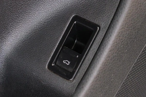 Седан Volkswagen Jetta 2011 года, 919000 рублей, Омск