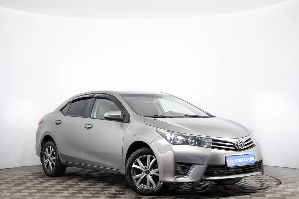 Седан Toyota Corolla 2013 года, 1329000 рублей, Пермь
