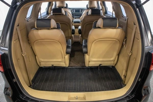 Минивэн Kia Carnival 2018 года, 2699000 рублей, Барнаул