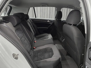 Хетчбэк Volkswagen Golf 2015 года, 1250000 рублей, Красноярск