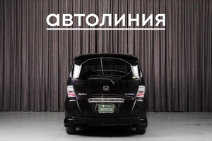 Минивэн Honda Freed 2011 года, 935000 рублей, Красноярск