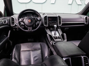 Внедорожник Porsche Cayenne 2012 года, 2099000 рублей, Большой Сочи