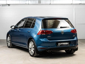 Хетчбэк Volkswagen Golf 2013 года, 1007000 рублей, Ставрополь