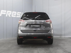 Внедорожник Nissan X-Trail 2015 года, 1540000 рублей, Омск