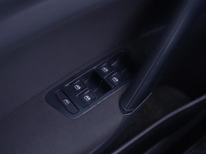 Хетчбэк Volkswagen Golf 2013 года, 1149000 рублей, Владимир