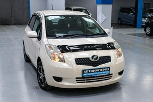 Хетчбэк Toyota Vitz 2006 года, 578000 рублей, Солонцы