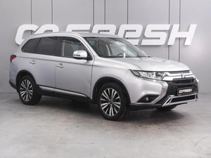 Внедорожник Mitsubishi Outlander 2019 года, 1899000 рублей, Воронеж