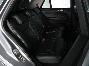 Внедорожник Mercedes-benz M-класс 2012 года, 2300000 рублей, Аксай