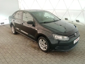 Седан Volkswagen Polo 2011 года, 715000 рублей, Клинцы
