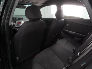 Седан Kia Rio 2016 года, 949000 рублей, Воронеж