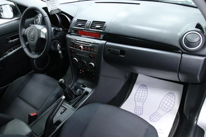 Хетчбэк Mazda 3 2007 года, 673000 рублей, Солонцы