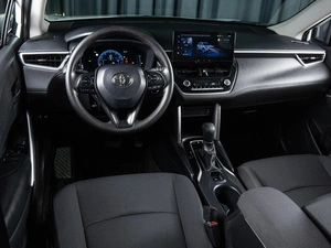 Внедорожник Toyota Corolla Cross 2024 года, 3200000 рублей, Волгоград