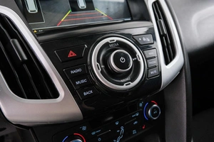 Хетчбэк Ford Focus 2018 года, 1199000 рублей, Красноярск