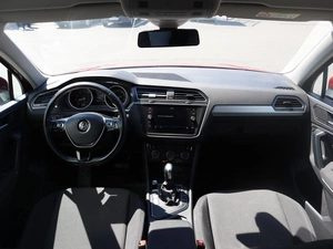 Внедорожник Volkswagen Tiguan 2020 года, 2470000 рублей, Курск