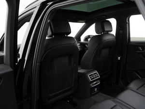 Внедорожник Audi Q5 2024 года, 5398999 рублей, Москва