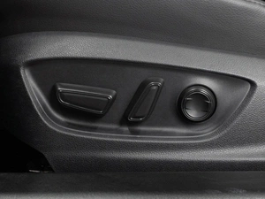 Седан Toyota Camry 2021 года, 2899000 рублей, Тюмень