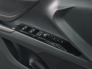 Седан Toyota Camry 2019 года, 3439000 рублей, Сургут