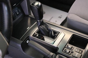 Внедорожник Toyota Land Cruiser Prado 2013 года, 2929000 рублей, Омск