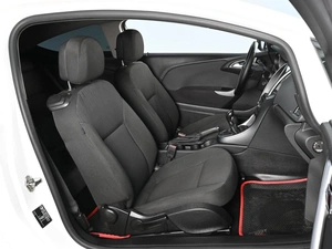 Хетчбэк Opel Astra GTC 2013 года, 689000 рублей, Аксай