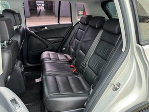 Внедорожник Volkswagen Tiguan 2011 года, 979000 рублей, Кропоткин