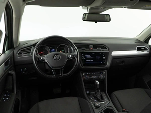 Внедорожник Volkswagen Tiguan 2019 года, 2414444 рублей, Москва