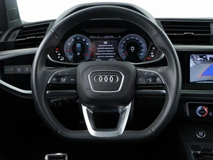Внедорожник Audi Q3 2025 года, 4245999 рублей, Москва