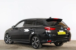 Универсал Toyota Corolla Fielder 2017 года, 1659000 рублей, Тюмень