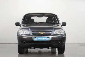 Внедорожник Chevrolet Niva 2012 года, 489000 рублей, Челябинск