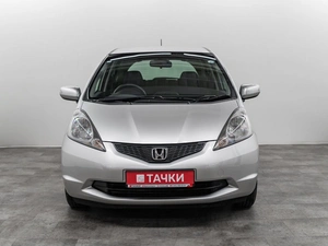 Хетчбэк Honda Fit 2010 года, 850000 рублей, Красноярск