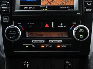 Седан Toyota Camry 2012 года, 1689000 рублей, Кирилловка