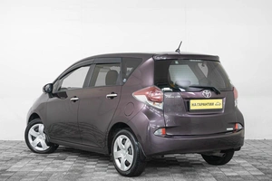 Хетчбэк Toyota Ractis 2014 года, 899000 рублей, Кемерово